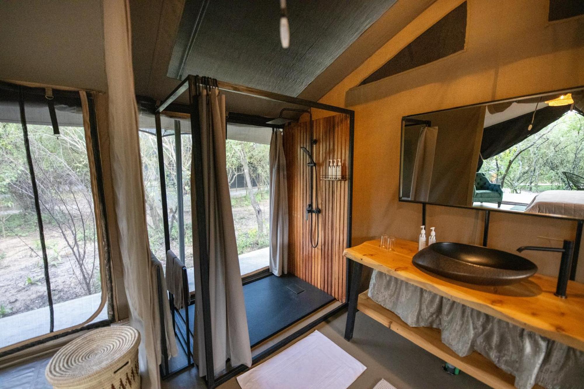Olkinyei Mara Tented Camp Talek Eksteriør bilde